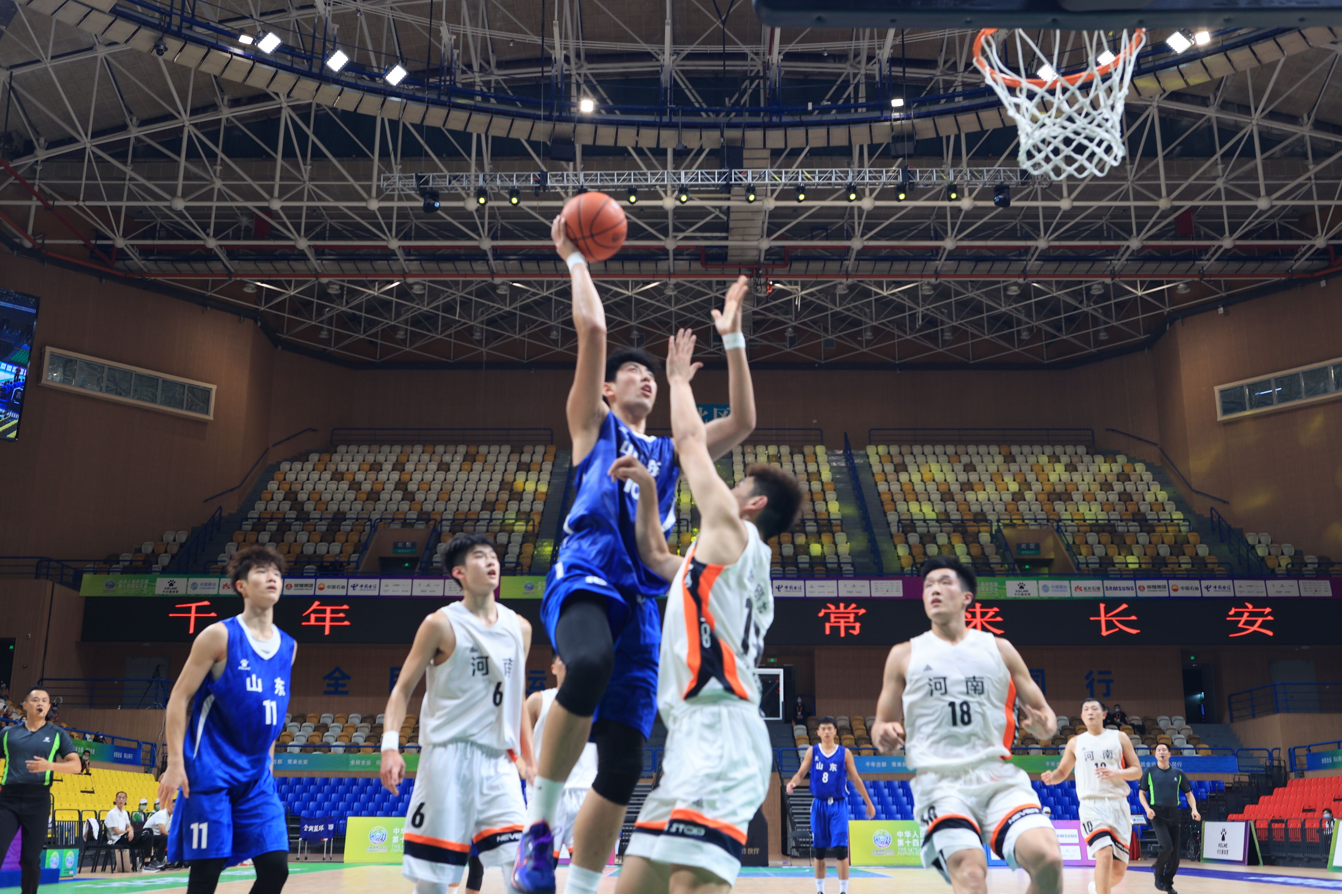 業足球運動 業足球運動